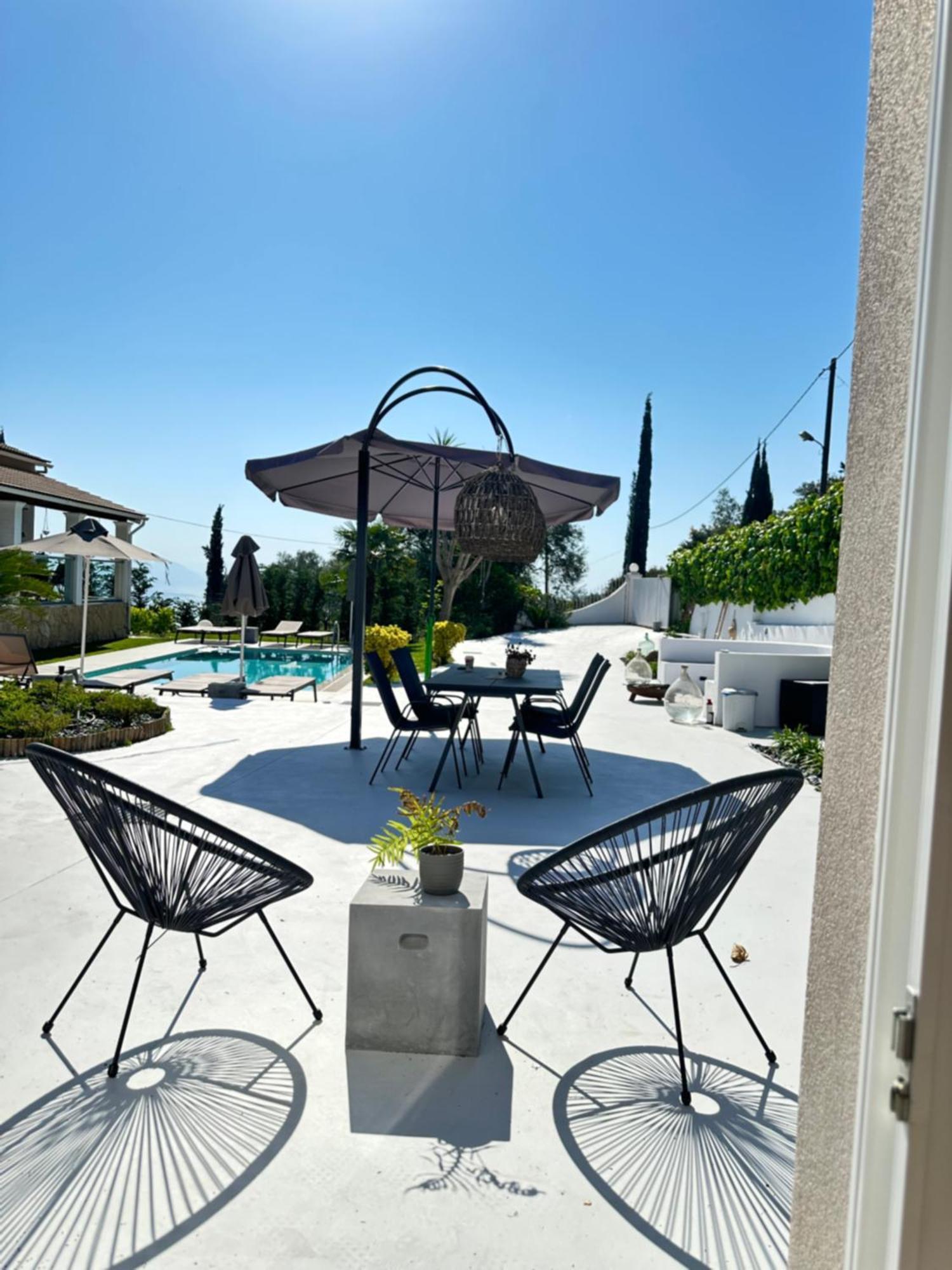 Grande Terra Villas With Swimming Pool Spartylas Exteriör bild